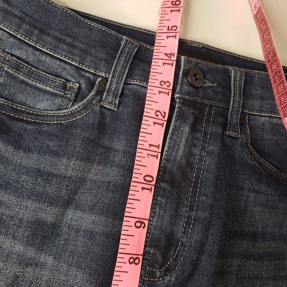 Kendall and Kylie Denim Highline Tourist Frayed Dark Wash Celebrity Design Mini - Picture 7 of 13